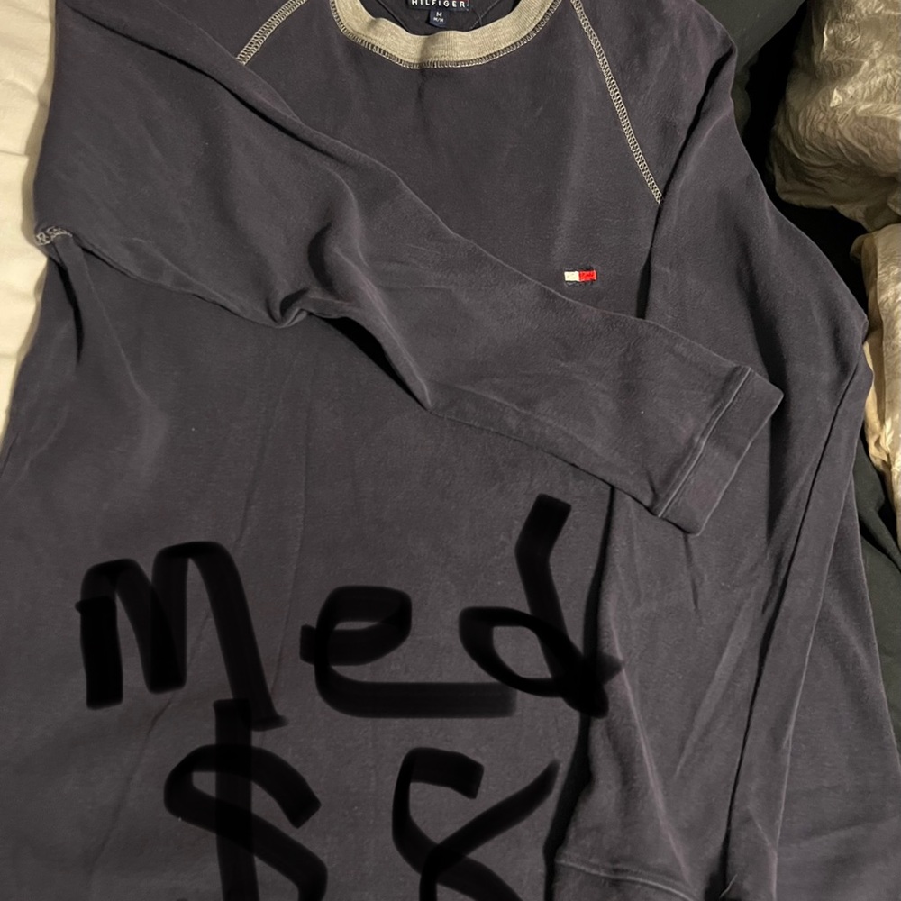 Clothes - Picture 8 of 14